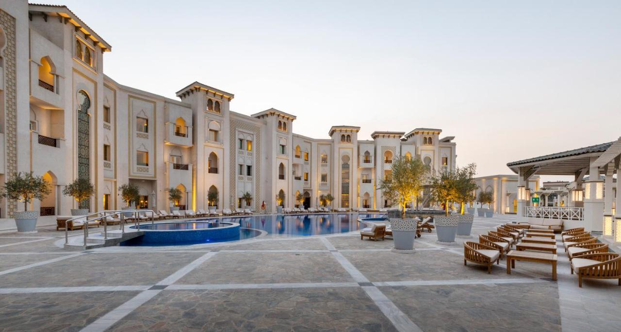 Ezdan Palace Hotel Doha Exterior photo