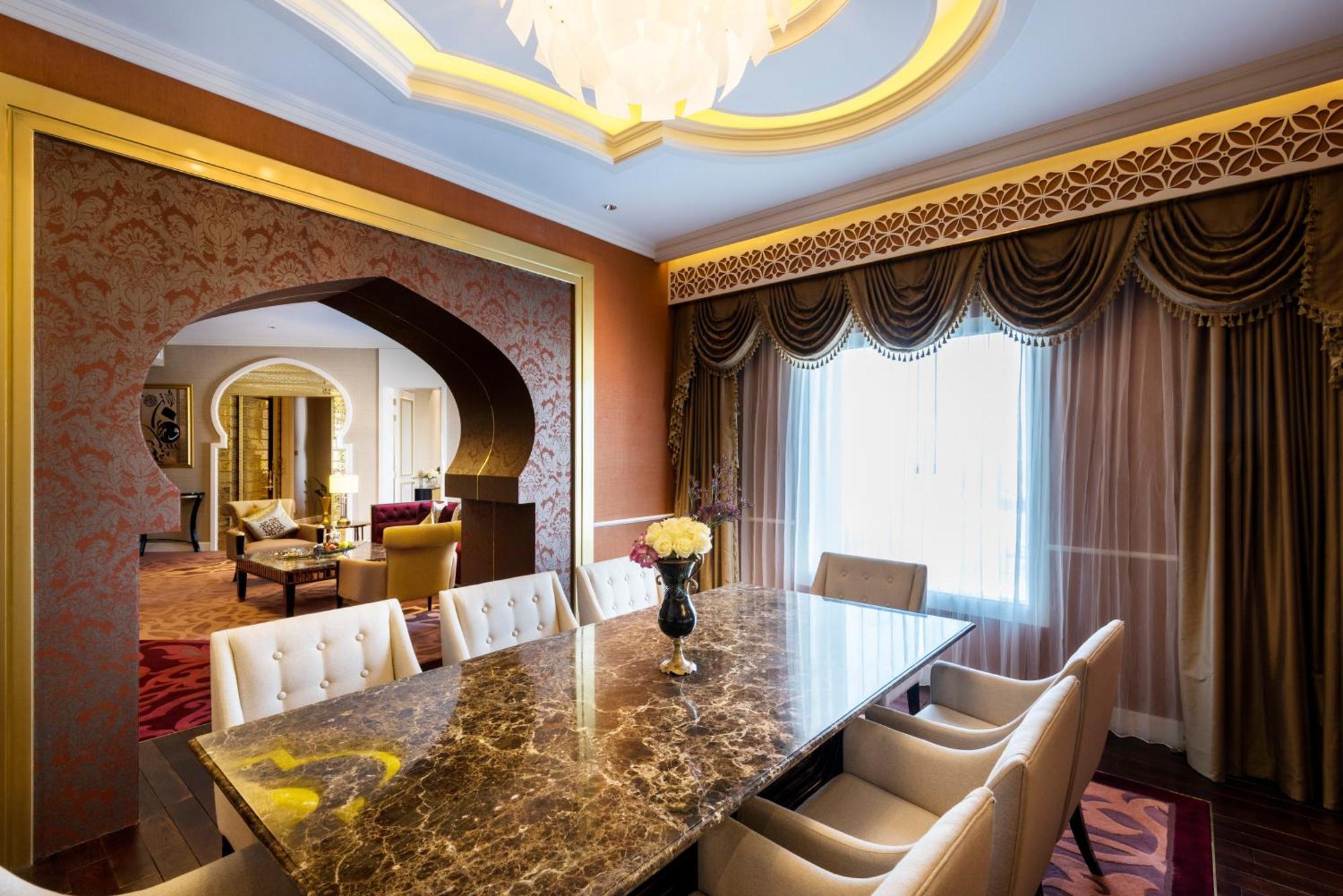 Ezdan Palace Hotel Doha Room photo