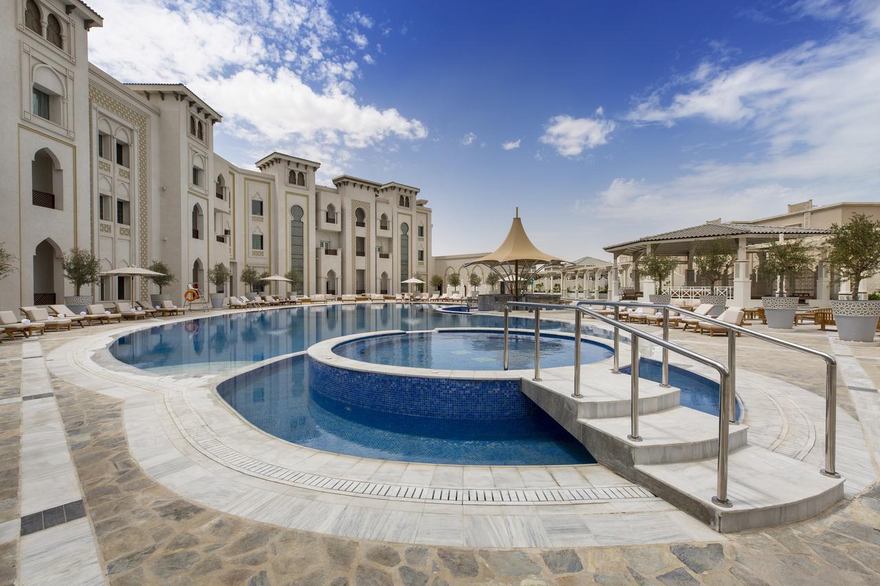 Ezdan Palace Hotel Doha Exterior photo