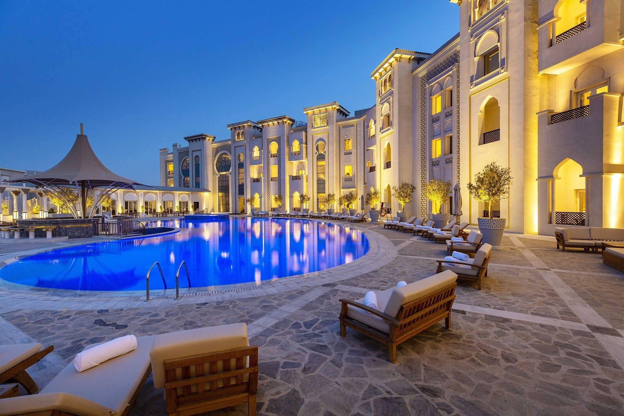 Ezdan Palace Hotel Doha Exterior photo